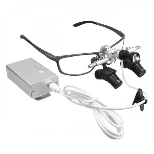 Lupa Ergonómica Dental 48°Abatible 4.0X/5.0X/6.0X con Lámpara LED de 5W y Distancia 350-450mm